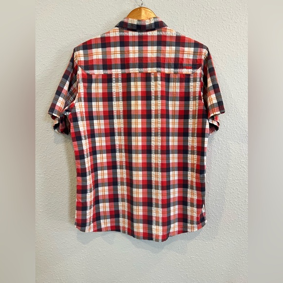 Mountain Khakis Men’s short sleeve button down shirt size medium - Picture 2 of 3